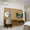 <b>Pinewood Suite</b> - Image 7