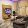 <b>Pinewood Suite</b> - Image 9